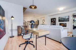 image 1600x1065 42 1