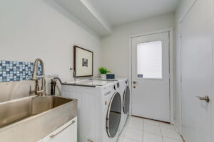 image 1600x1067 23 2